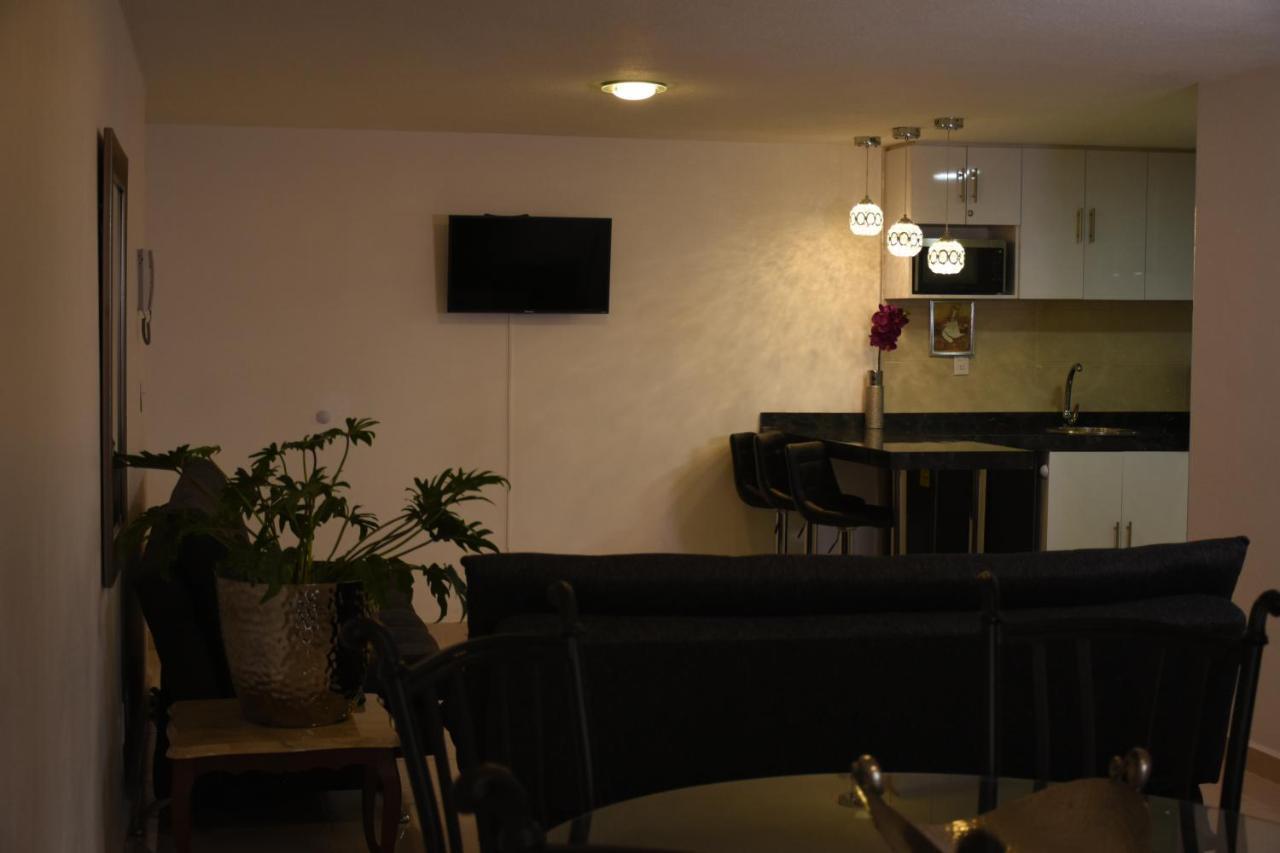 מקסיקו סיטי Departamento Alejandro - Completo Y Amplio Departamento En Una Zona Muy Tranquila De La Cdmx מראה חיצוני תמונה